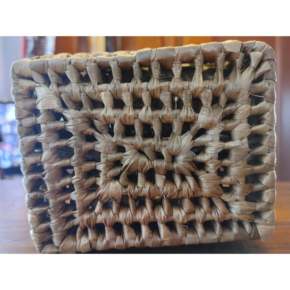 Set of six Vintage Napkin rings In banana Leaf basket